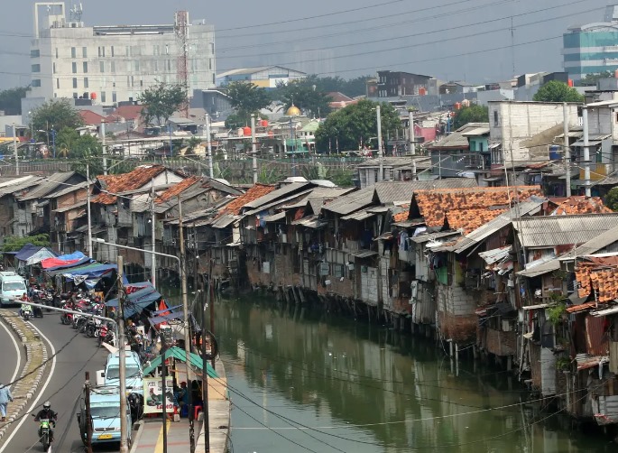 Peran Kesehatan Lingkungan dalam Pencegahan Penyakit Menular di Pemukiman Kumuh